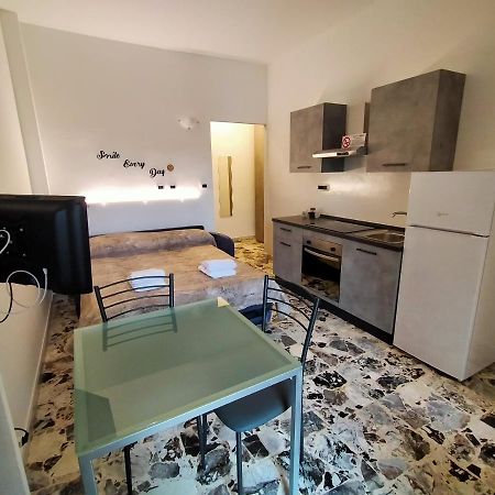 Ferienwohnung Locazione Turistica Casa Gardenia Turin Exterior foto